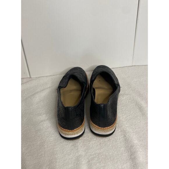 Crown Vintage Loafers - Shoes - Size 8 1/2 - Picture 4 of 11